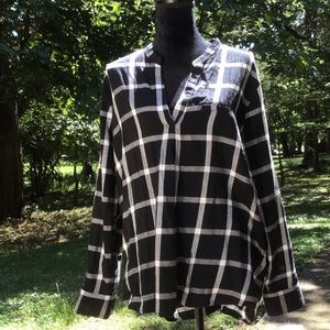 Old Navy checked pull over tunic
